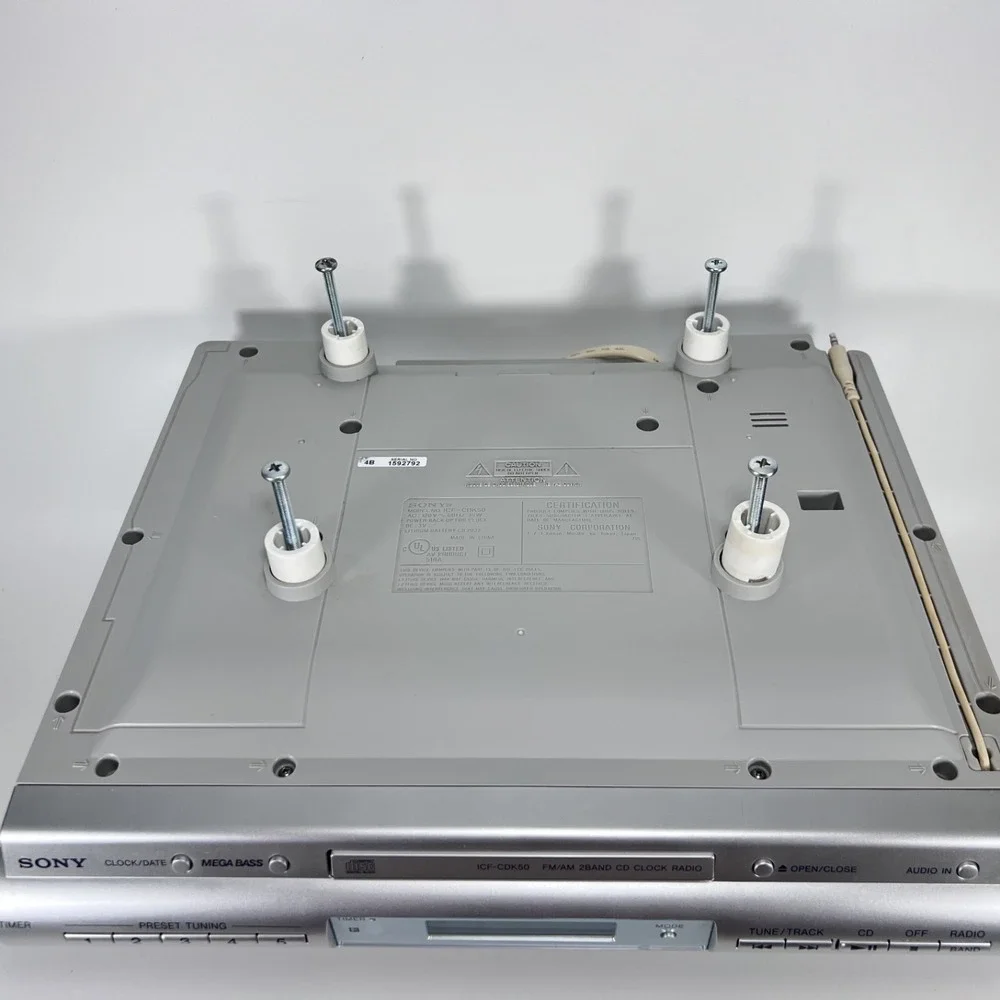 SONY‎ ICF-CDK50 Under Cabinet AM/FM Radio CD Player W/ Remote And Mounts